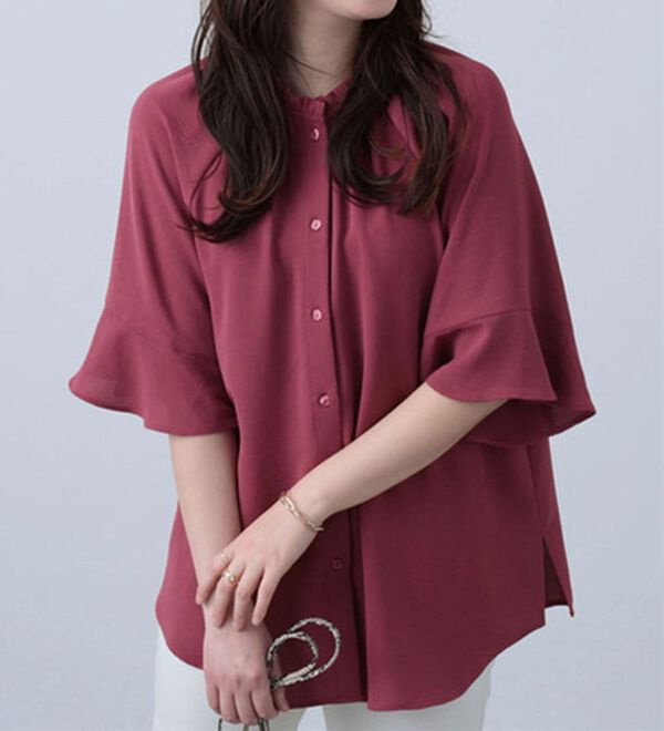 BELLUNA（ベルーナ）の「衿フリル華やかデザインブラウス（ブラウス）」｜ピンク