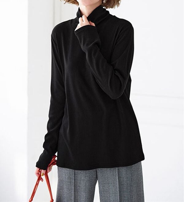 BELLUNA（ベルーナ）の「うっとりなめらか素材ハイネックプルオーバー（カットソー）」｜詳細画像