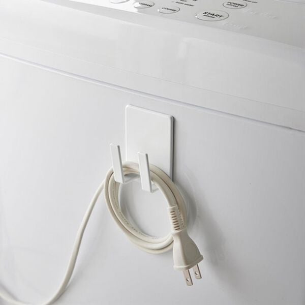 iellio（イエリオ）の「タワー　マグネットヘアーアイロン＆コードホルダー＜ｔｏｗｅｒ山崎実業＞（洗面用品）」｜詳細画像