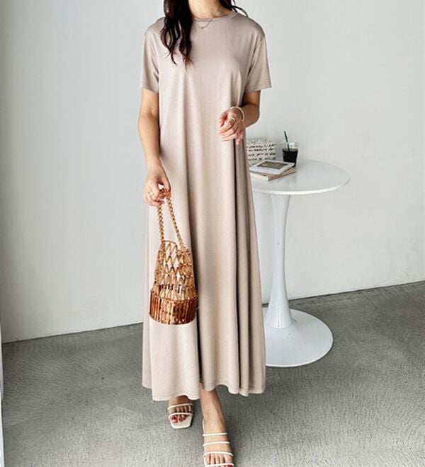 GeeRA（ジーラ）の「【接触冷感】フレアーシルエットロングワンピース（ロングワンピース）」｜詳細画像