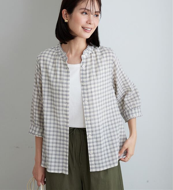 BELLUNA（ベルーナ）の「【お気軽シャツ】ぽこぽこ素材衿＆袖フリルデザインブラウス（ブラウス）」｜アイボリー系チェック