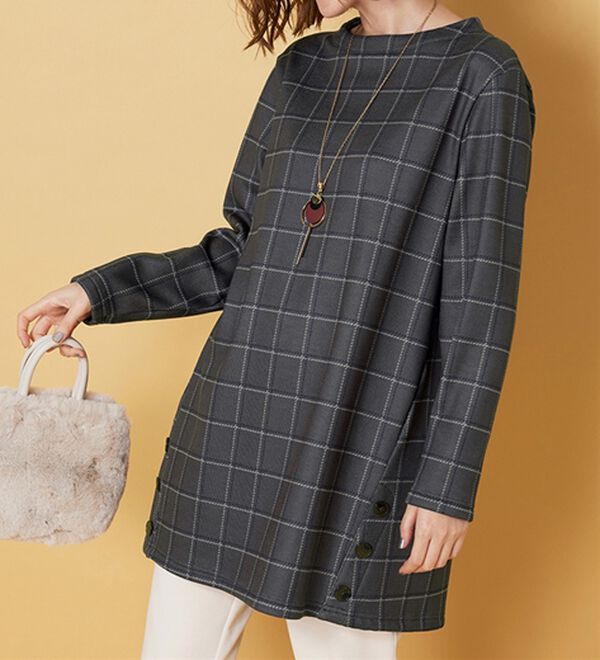 BELLUNA（ベルーナ）の「裏ベロアサイドボタン使いチュニック（チュニック）」｜グレー系チェック