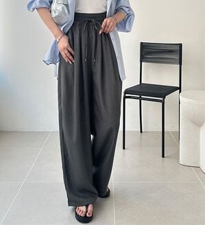 GeeRA（ジーラ）の「【体型カバー】上品なのにラクちんワイドパンツ（フルレングスパンツ）」｜チャコール