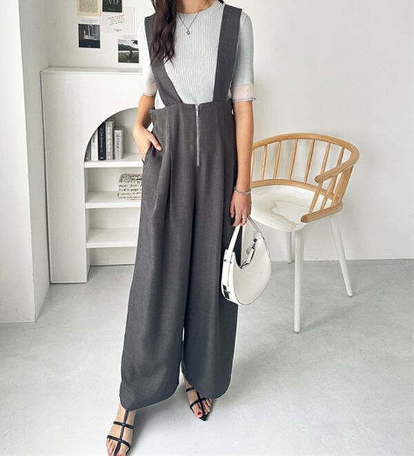 GeeRA（ジーラ）の「フロントジップハイウエストサロペット（オールインワン）」｜詳細画像