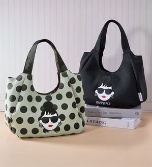 BELLUNA（ベルーナ）の「＜ハッピーフェイス＞刺繍バルーン型手提げ（ハンドバッグ）」｜詳細画像