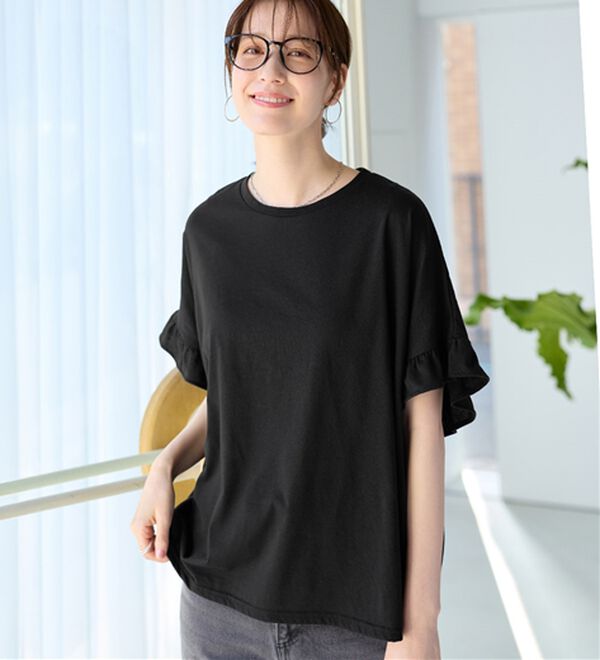 Viola e Viola（ヴィオラ エ ヴィオラ）の「サラリ綿混フリル袖Tシャツ（カットソー）」｜詳細画像