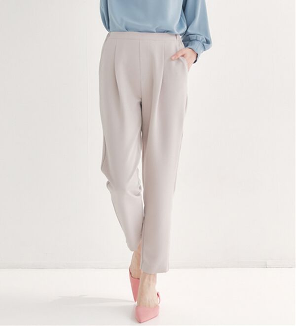 RANAN（ラナン）の「【選べる股下】美脚シルエットタックパンツ（股下６１・６５ｃｍ）（フルレングスパンツ）」｜詳細画像