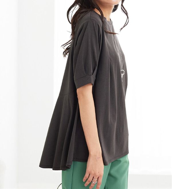 BELLUNA（ベルーナ）の「バックフレアーパフ袖プルオーバー（カットソー）」｜詳細画像