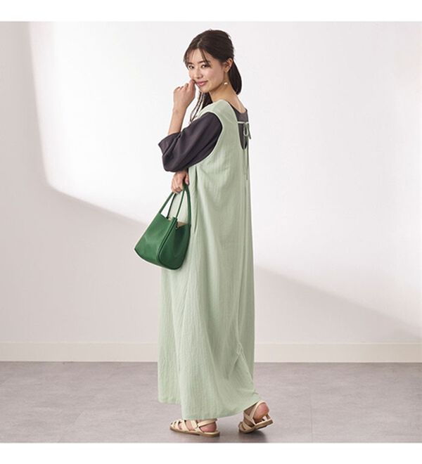 BELLUNA（ベルーナ）の「サラっと素材バックリボンワンピース（その他ワンピース）」｜詳細画像