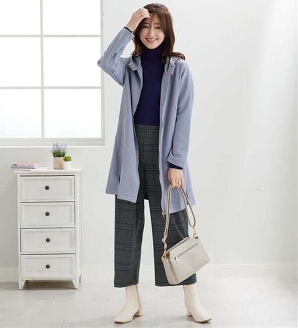 BELLUNA（ベルーナ）の「衿デザインロング丈パーカー（パーカー）」｜詳細画像