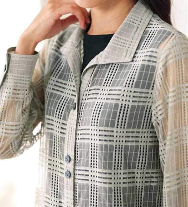 BELLUNA（ベルーナ）の「夏のお出かけにこれ一枚！シアーチェック素材ジャケット（その他ジャケット）」｜詳細画像
