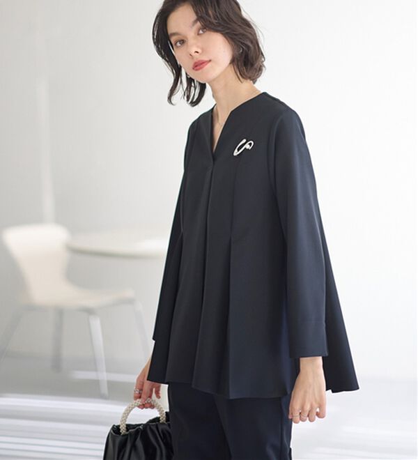 GeeRA（ジーラ）の「【2点セット】タックフレアーブラウスセットアップ（パンツスーツ）」｜詳細画像