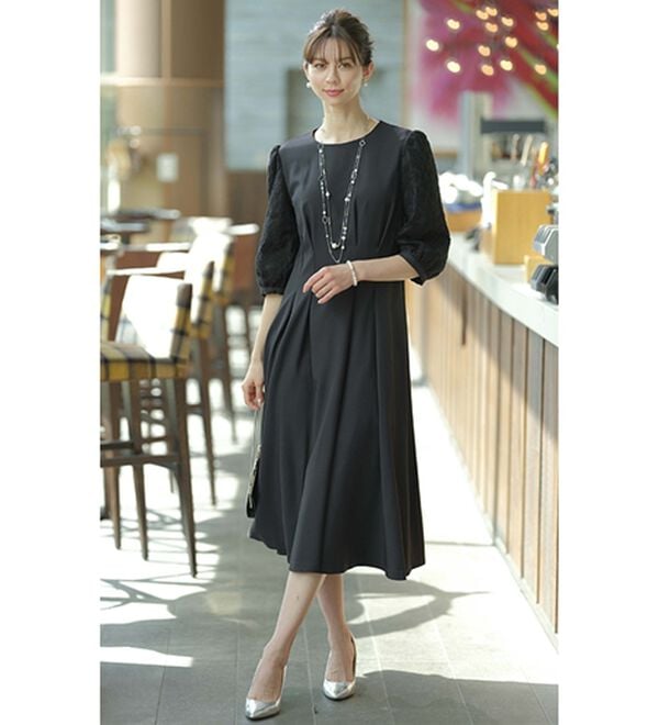 BELLUNA（ベルーナ）の「ゆったり袖レースワンピース（その他ワンピース）」｜詳細画像