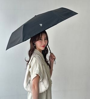 GeeRA（ジーラ）の「【ＵＳ．ＰＯＬＯ．ＡＳＳＮ】晴雨兼用折りたたみ傘（レイングッズ）」｜ブラック