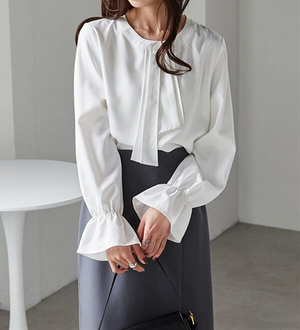 RANAN（ラナン）の「パール付きボウタイブラウス（ブラウス）」｜詳細画像