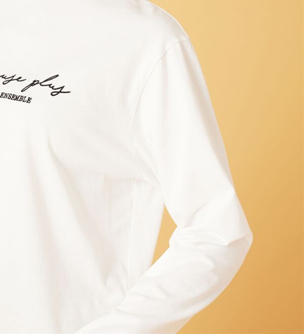 BELLUNA（ベルーナ）の「刺しゅうロゴ使いハイネックプルオーバー（カットソー）」｜詳細画像