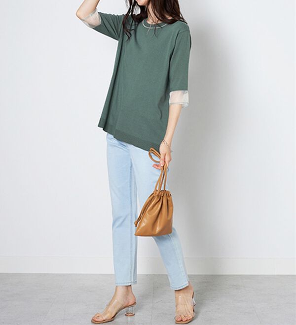 BELLUNA（ベルーナ）の「袖シアーラメ入りニットプルオーバー（ニット・セーター）」｜詳細画像