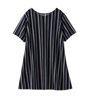 alotta（アロッタ）の「【接触冷感】さらっと快適！高見えフレアーロングチュニックＴシャツ（チュニック）」｜ネイビーストライプ
