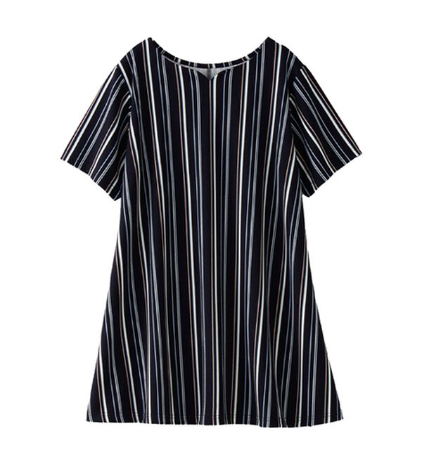 alotta（アロッタ）の「【接触冷感】さらっと快適！高見えフレアーロングチュニックＴシャツ（チュニック）」｜ネイビーストライプ