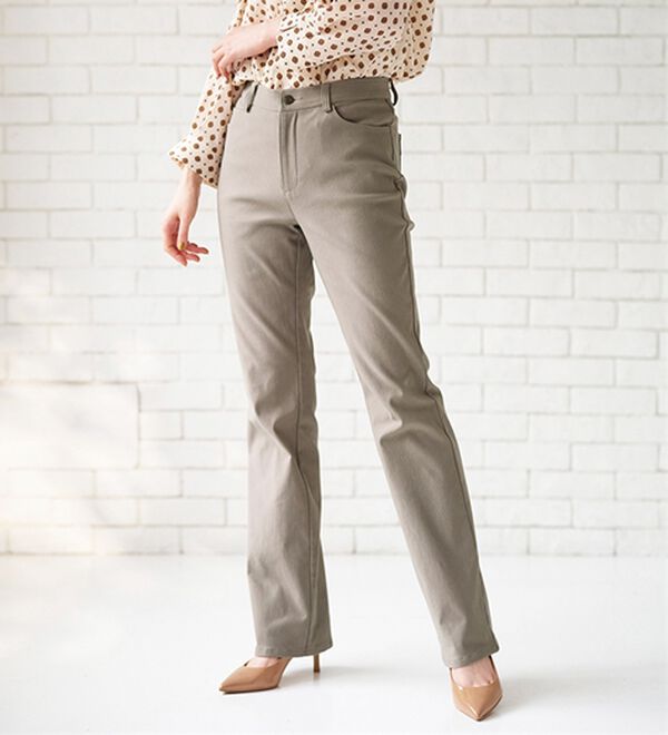 BELLUNA（ベルーナ）の「【選べる裏起毛】静電気防止！ヘリンボーンブーツカットパンツ（フルレングスパンツ）」｜詳細画像