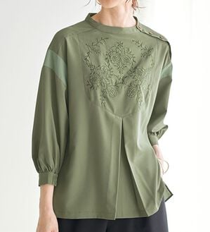 BELLUNA（ベルーナ）の「おすまし刺しゅうブラウス（ブラウス）」｜詳細画像