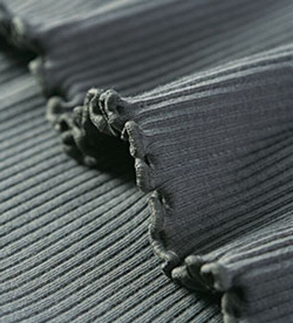 「＜ＨｕｇＲｅａｍコットン＞吸湿発熱綿混リブカップ付（半袖）（肌着・インナーウェア）」｜詳細画像