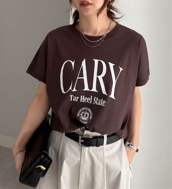 RANAN（ラナン）の「【汗シミ防止】カレッジロゴプリントT（Tシャツ）」｜詳細画像