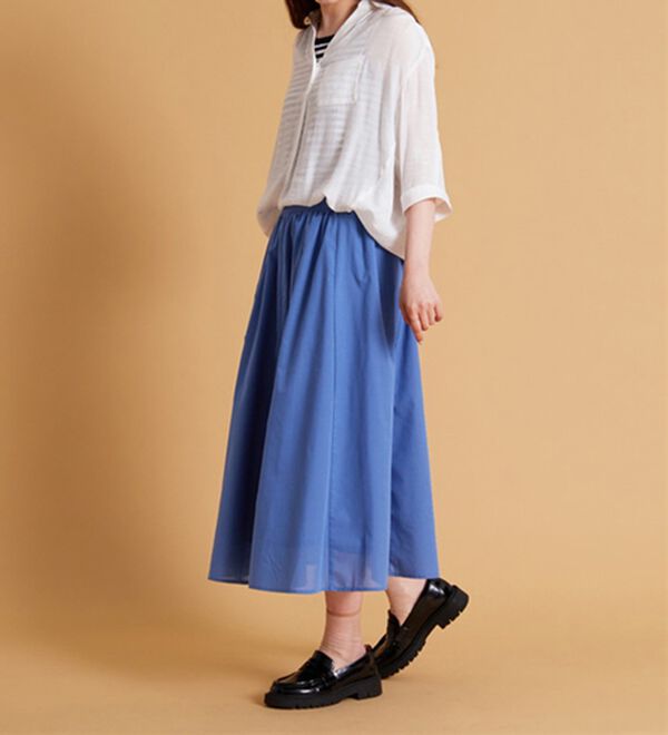 BELLUNA（ベルーナ）の「スラブ素材裾ボタン使いシャツアンサンブル（アンサンブル）」｜詳細画像