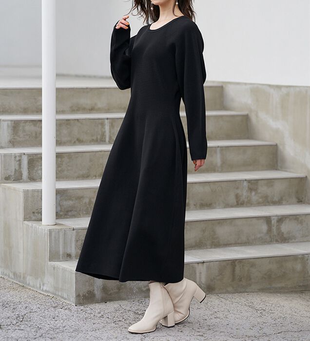 CELFORD ブラック ワンピース サイズ38 美品セルフォード ニットワンピース 花柄 グレー ブルー CELFORD 38