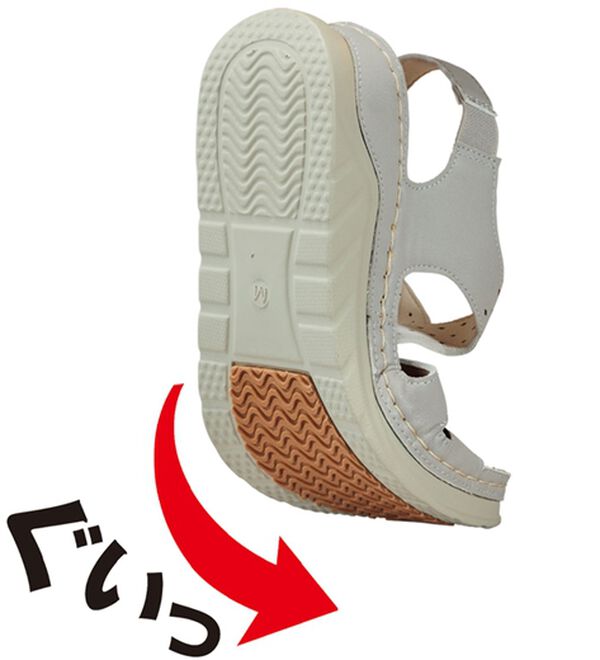 BELLUNA（ベルーナ）の「幅広柔らか素材のフラワーサンダル（サンダル・ミュール）」｜詳細画像