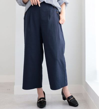 BELLUNA（ベルーナ）の「【吸水速乾・ＵＶ対策・接触冷感】ビンテージ調ボタン使いワイドパンツ（ワイドパンツ・ガウチョ）」