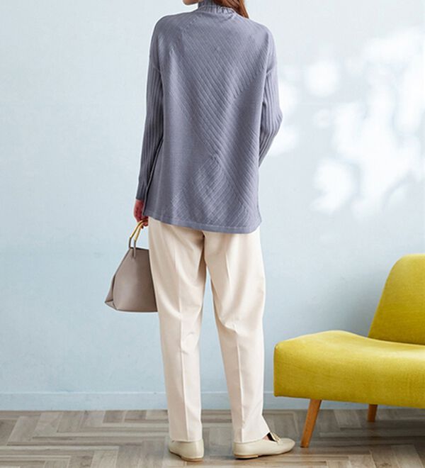 BELLUNA（ベルーナ）の「サイドボタン編地切替ニットチュニック（チュニック）」｜詳細画像