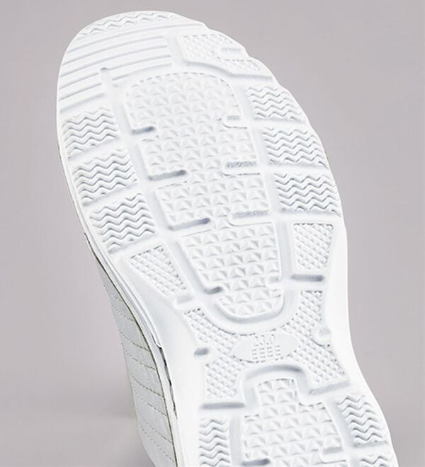 ルフラン（ルフラン）の「ｔｏ　ｂｅ　ｃｏｎｔｉｎｕｅｄ　４Ｅ山羊革ステッチデザイン甲ゴムシューズ（スニーカー）」｜詳細画像