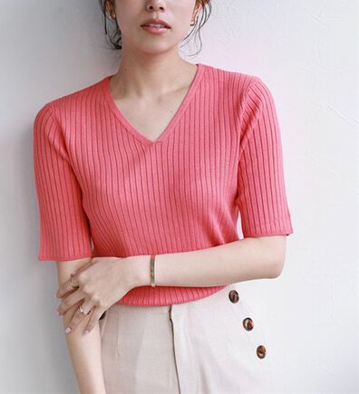 Pierrot（ピエロ）の「【洗濯機で洗える】ネックが選べるシルクタッチ半袖リブニット（ニット・セーター）」