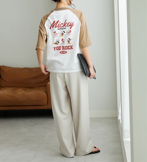BELLUNA（ベルーナ）の「＜Ｄｉｓｎｅｙ＞【ミッキー】バックプリント７分丈ラグランＴシャツ（カットソー）」｜詳細画像