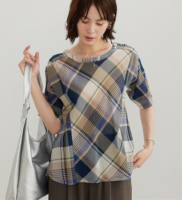 BELLUNA（ベルーナ）の「さらっと快適！Tシャツ見え切替ブラウス（ブラウス）」｜詳細画像