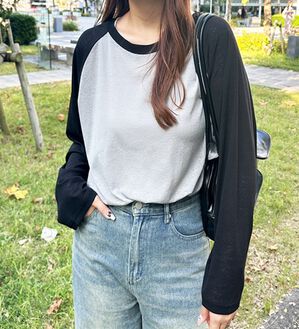 GeeRA（ジーラ）の「ラグラン切替配色スラブシアーカットソー（カットソー）」｜ブラック