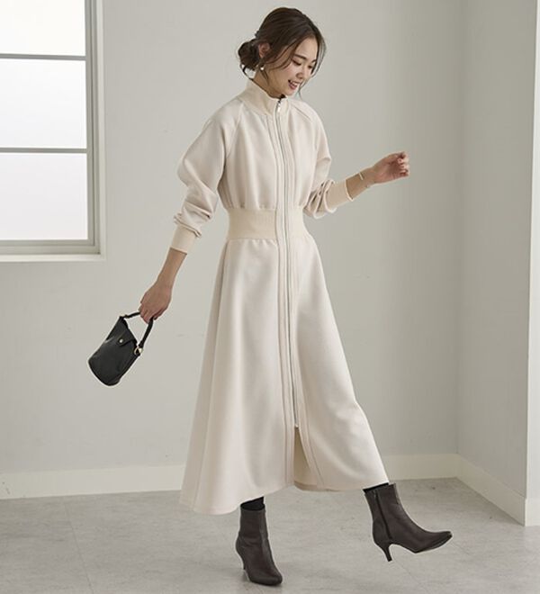 BELLUNA（ベルーナ）の「【ＳＭＡＲＴ　ＥＣＯ　ＪＥＲＳＥＹ】リブ切替ワンピース（ロングワンピース）」｜詳細画像