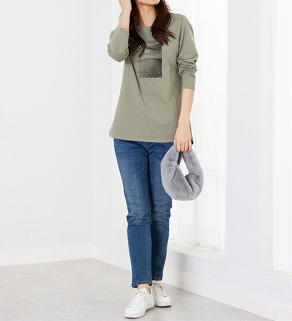 BELLUNA（ベルーナ）の「綿１００％ロゴデザインプルオーバー（カットソー）」｜詳細画像