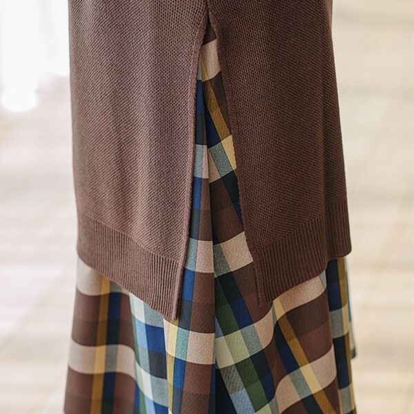 BELLUNA（ベルーナ）の「柄編スリットハイネックニットワンピース（ニットワンピース）」｜詳細画像