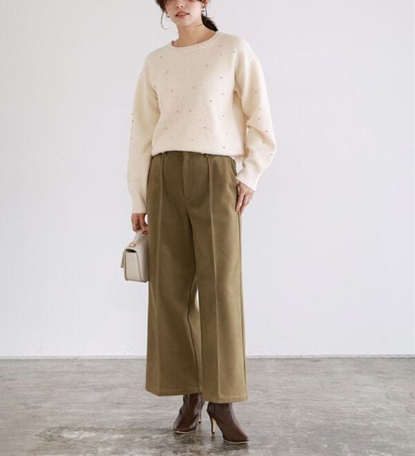 Pierrot（ピエロ）の「カット起毛ピンタックワイドパンツ（ワイドパンツ・ガウチョ）」｜詳細画像
