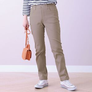 BELLUNA（ベルーナ）の「抗菌防臭！裏起毛美スマートパンツ（フルレングスパンツ）」｜ペールグレー