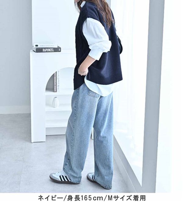 Viola e Viola（ヴィオラ エ ヴィオラ）の「ケーブル柄ニットベスト（ベスト）」｜詳細画像