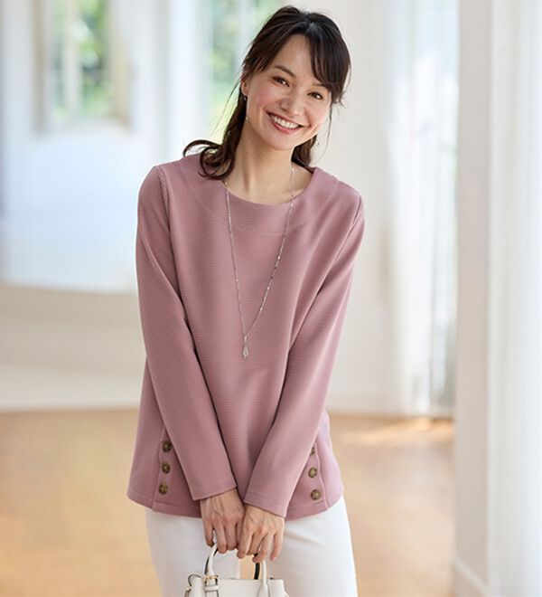 BELLUNA（ベルーナ）の「サイドボタンデザイン立体編地プルオーバー（カットソー）」｜詳細画像