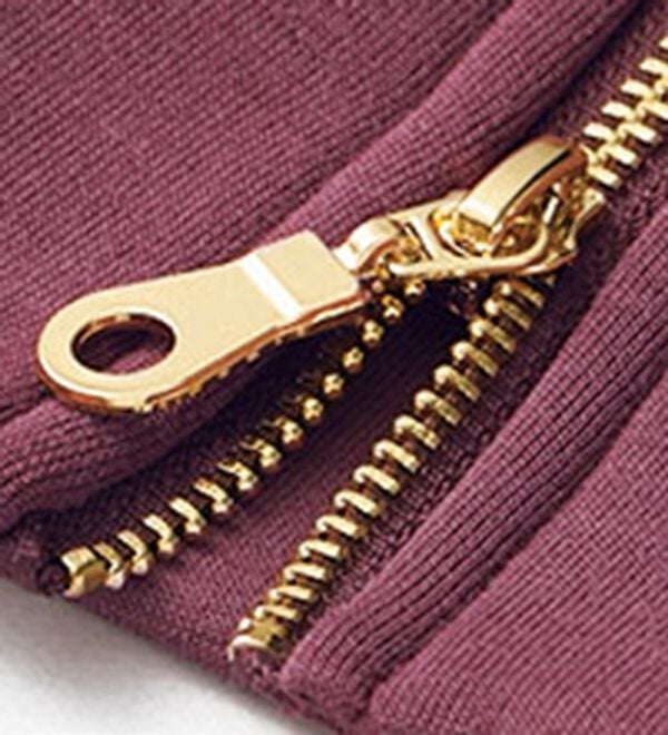 BELLUNA（ベルーナ）の「柔らかとろみ素材裾ジップデザインプルオーバー（カットソー）」｜詳細画像