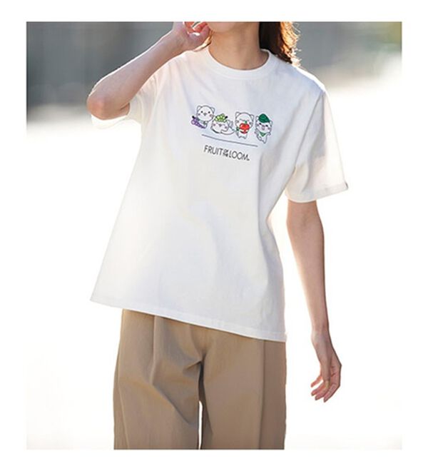 BELLUNA（ベルーナ）の「＜べるーにゃ&times;フルーツオブザルーム＞綿１００％素材プリントＴシャツ（Tシャツ）」｜詳細画像