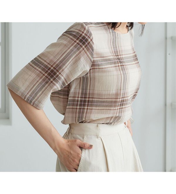 BELLUNA（ベルーナ）の「さらっと快適！Tシャツ見えブラウス（ブラウス）」｜詳細画像