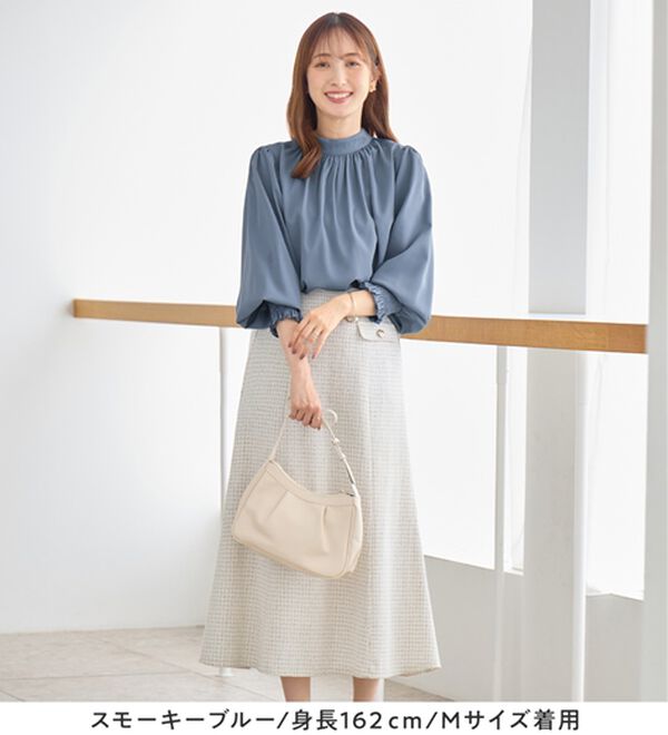 alotta（アロッタ）の「ボリューム袖上品とろみブラウス（ブラウス）」｜詳細画像