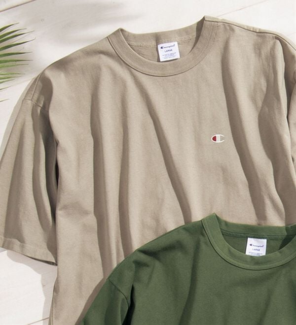 「＜チャンピオン＞綿１００％リラックスフィット５分袖Ｔシャツ（メンズＴシャツ）」｜サンドベージュ