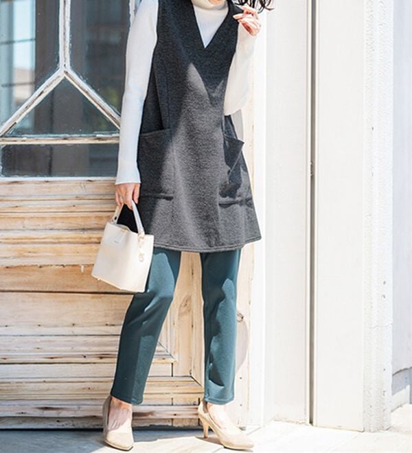 BELLUNA（ベルーナ）の「杢調素材ポケットデザインジャンパードレス（ジャンパースカート）」｜詳細画像